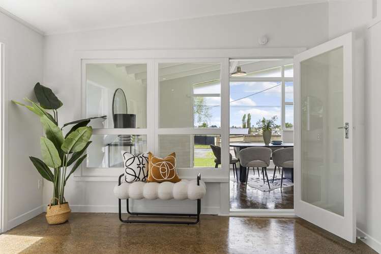 246 Glengarry Road Glen Eden_3