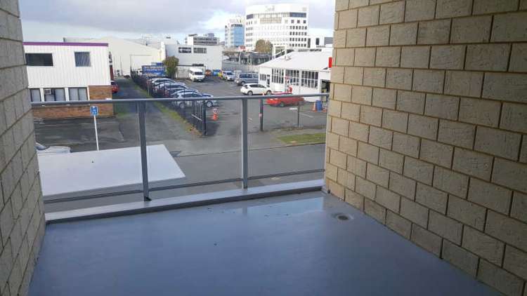 4/7 Vialou Street 10463_13