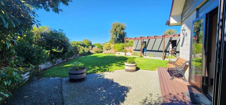155 Downs Road_4