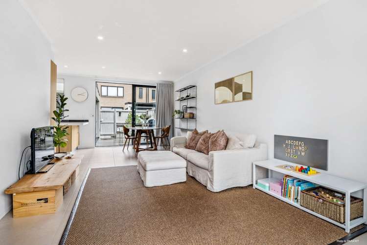 28b Bluegrey Avenue Stonefields_5