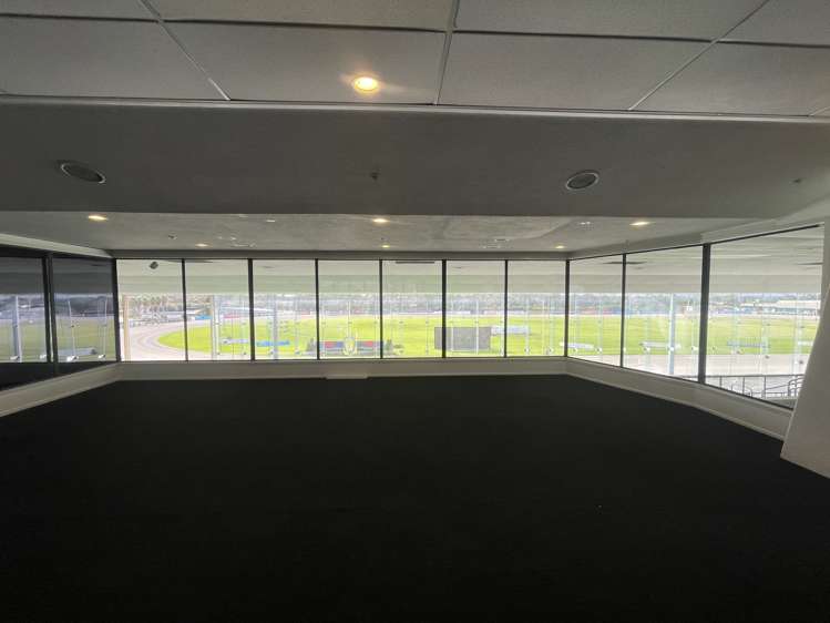 233 Green Lane West Epsom_3