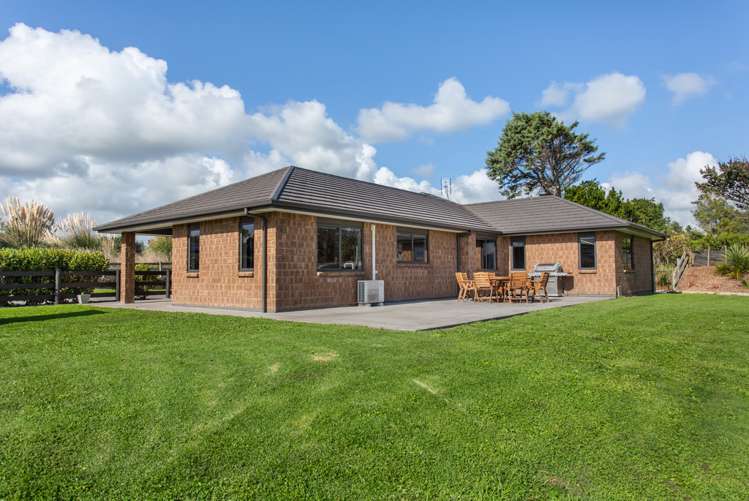 4 Armstrong Way Waiuku_24