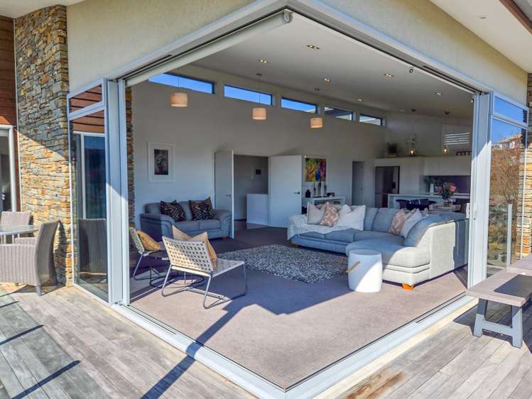 20 Lochinver Avenue Lake Tekapo_10