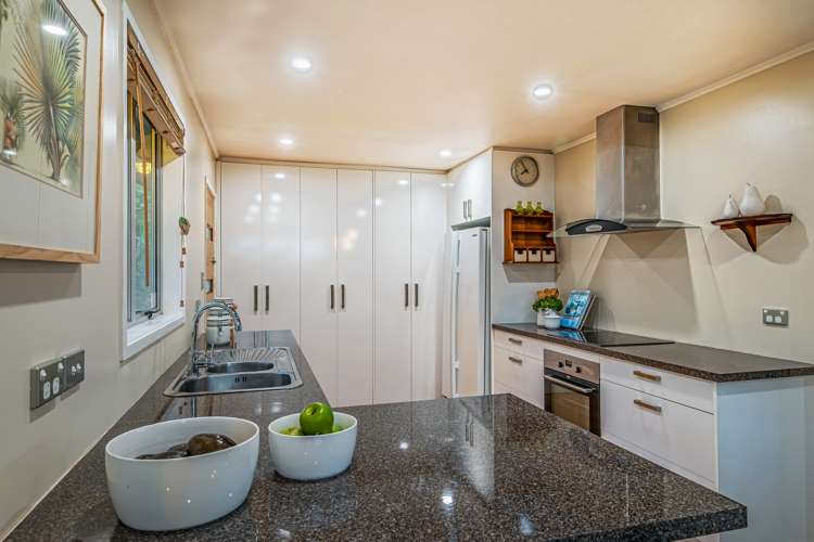 26 Staincross Street Green Bay_17