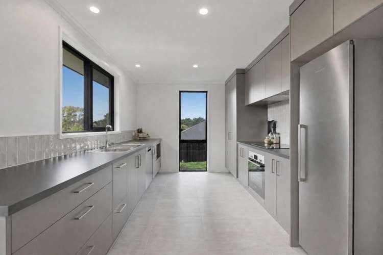 10 Christie Way_2