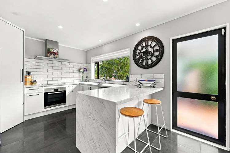 56 Ferry Road Arkles Bay_9