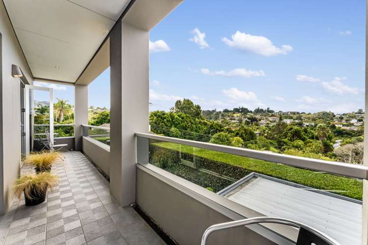 6 Queenstown Road Hillsborough_17