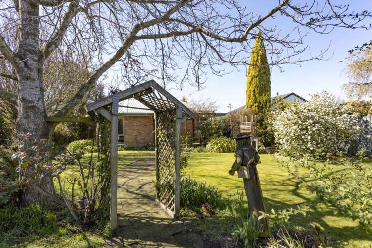 11 Stopforth Street Woodend_21