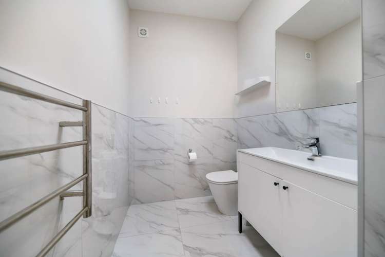 18 Te Aparangi Road Papakura_15