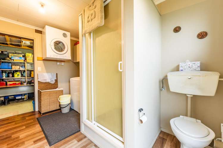27 Roxburgh Street Glenwood_15