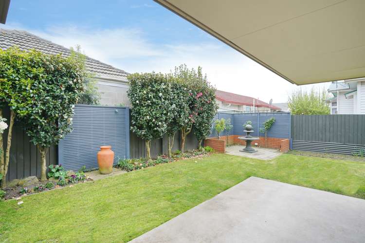 6c Kirk Road Templeton_15