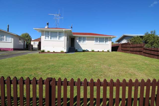 19 Thompson Street Tokoroa_3