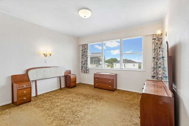 19 Tania Place Blockhouse Bay_9