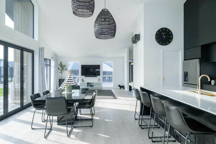 58 Meadowstone Street Gleniti_16