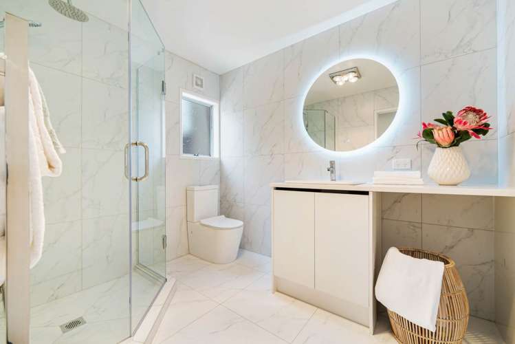 1/33 Hedge Row Sunnyhills_5