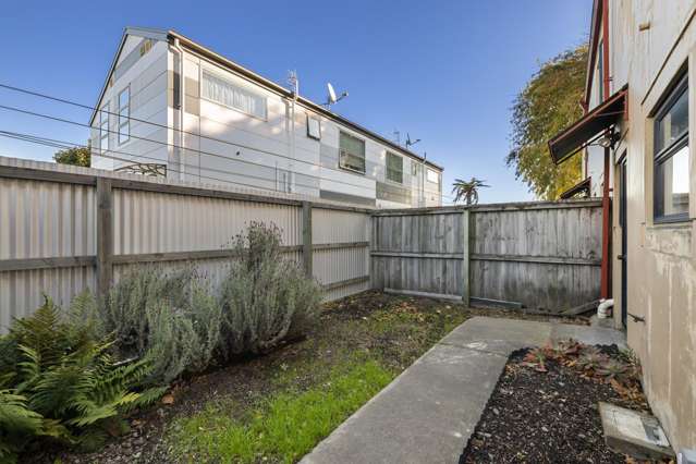 8/42 Stanmore Road Phillipstown_2