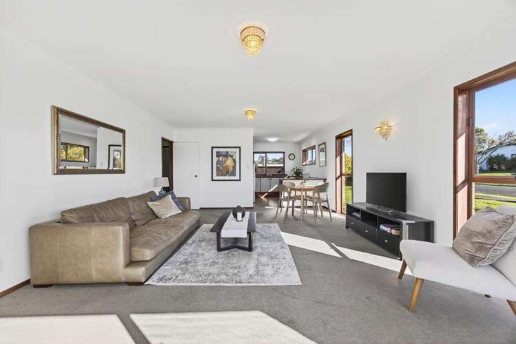 1/15 Serrita Avenue Sunnyhills_7