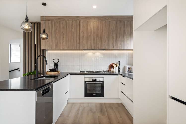 11b Dianthus Place Browns Bay_7