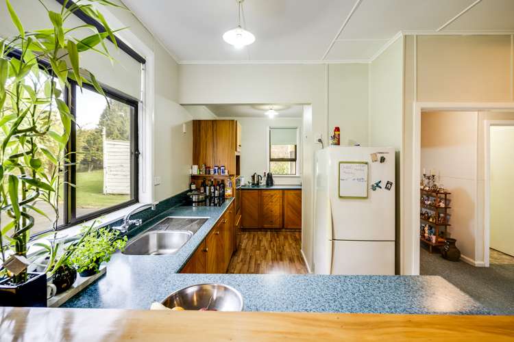 85 Powdrell Road Meeanee_5