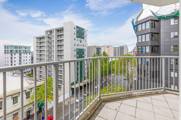 6a/208 Hobson Street Auckland Central_2