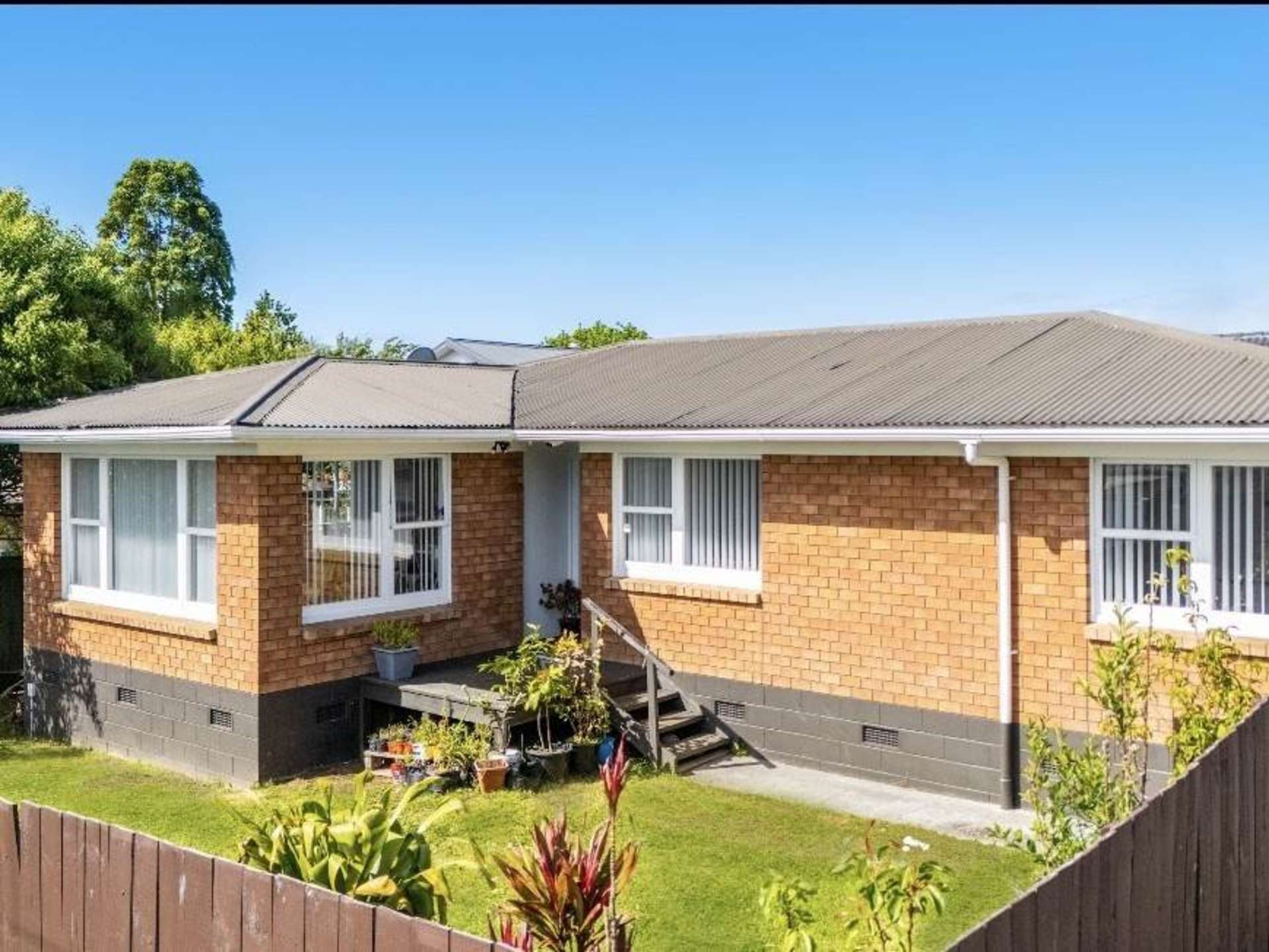 1/84 Wallace Road Papatoetoe_0