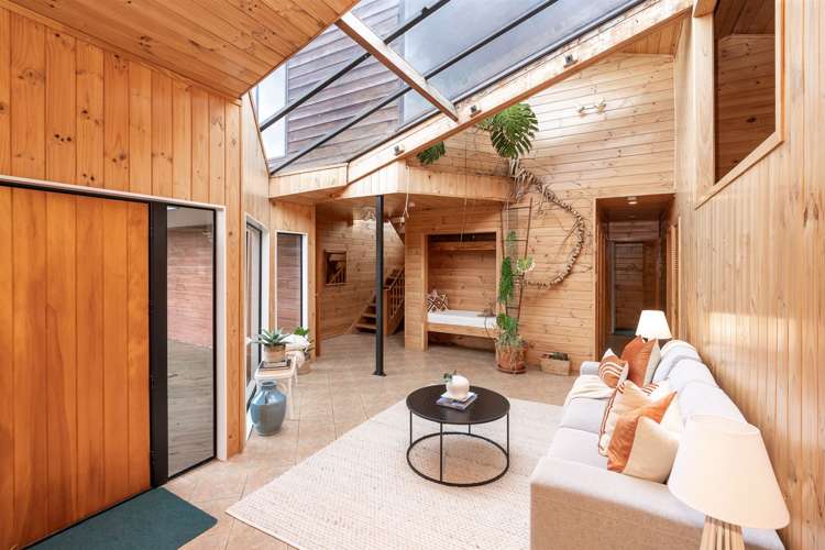 162 Houchens Road Glenview_2