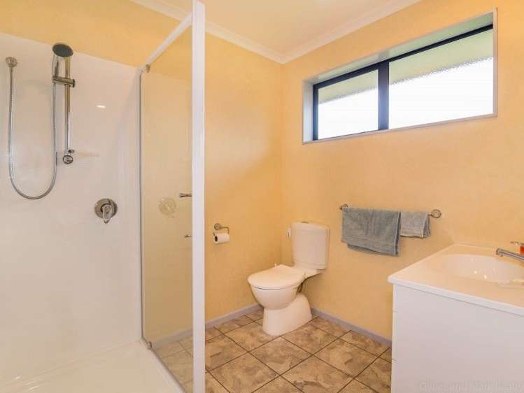 18 Garrett Place Riverstone Terraces_10