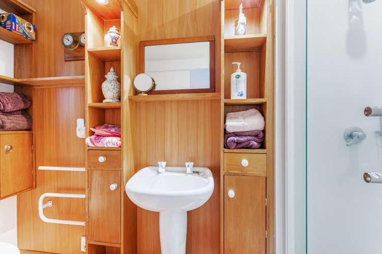 138 Waimumu Road Massey_10