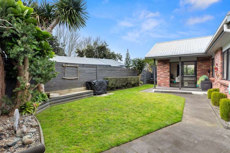 17 Emery Place Papamoa_2