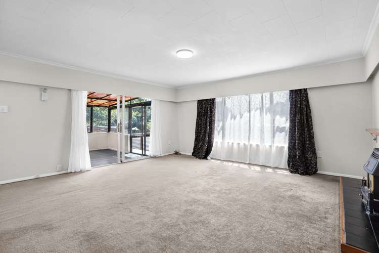 76 Hine Road Wainuiomata_3