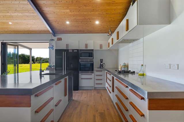 38 Elingamite Drive Pukenui_4