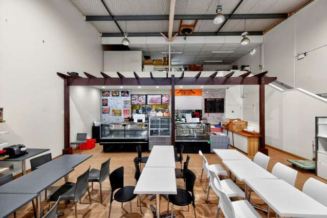 Unit 10A/20 Link Drive Wairau Valley_4