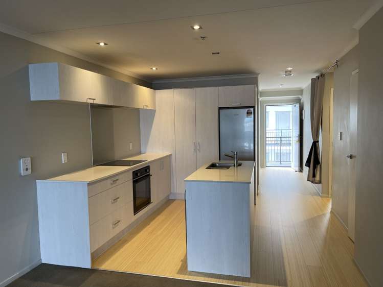 202/277 Maunganui Road Mount Maunganui_3