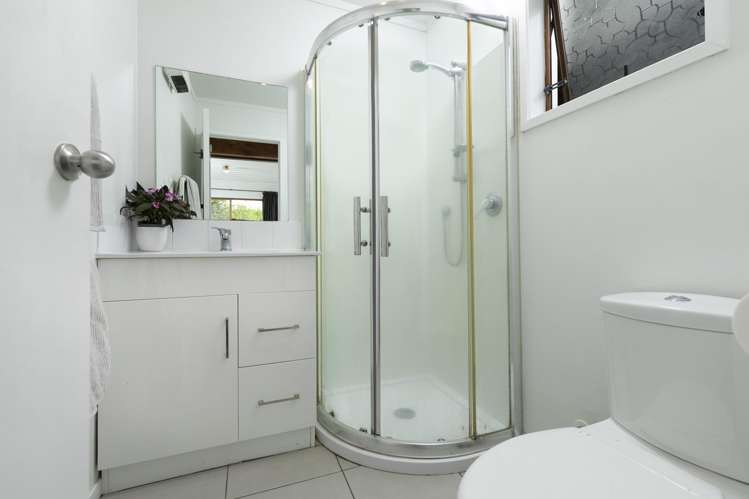 2/7 Springfield Street Forrest Hill_10