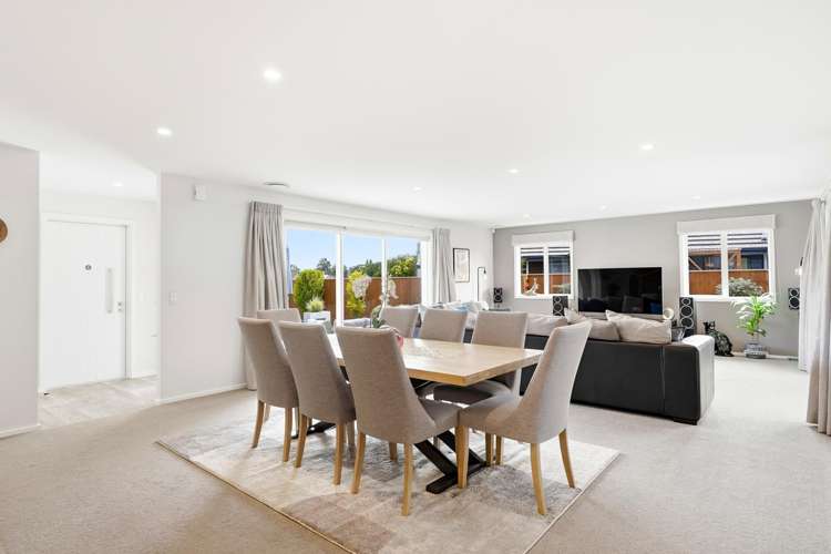 37 Pharazyn Street Feilding_5