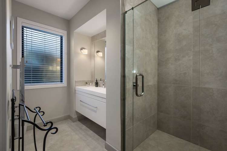 16 Carnoustie Place Aongatete_29