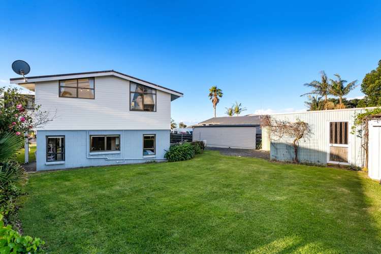 94 Torkar Road Clarks Beach_22