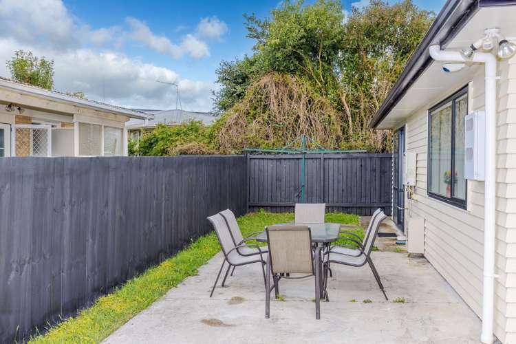 6 Liston Crescent Hillcrest_22