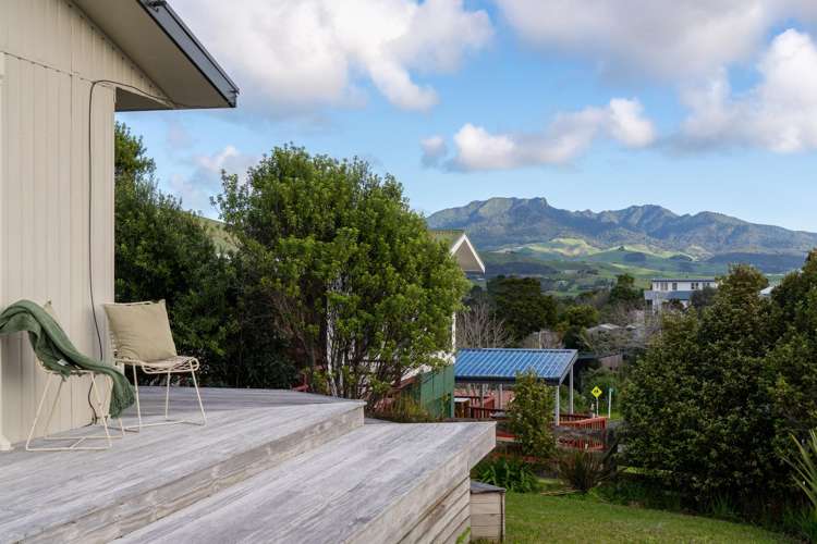 6 Manukau Road Raglan_17