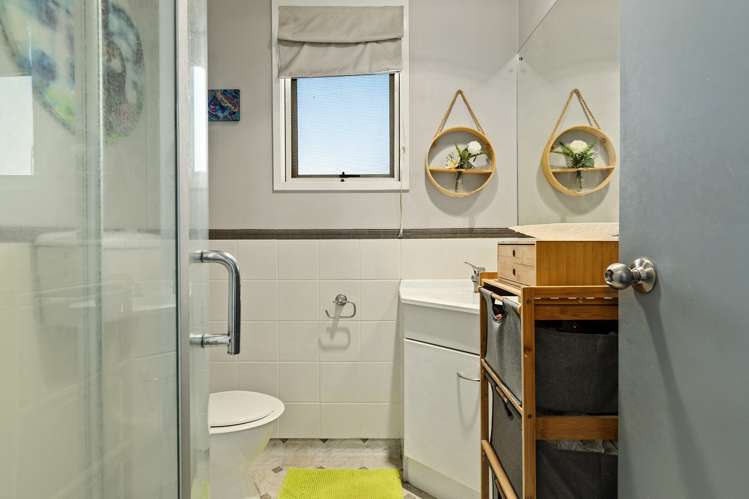 2/20 Seymour Place Bellevue_12