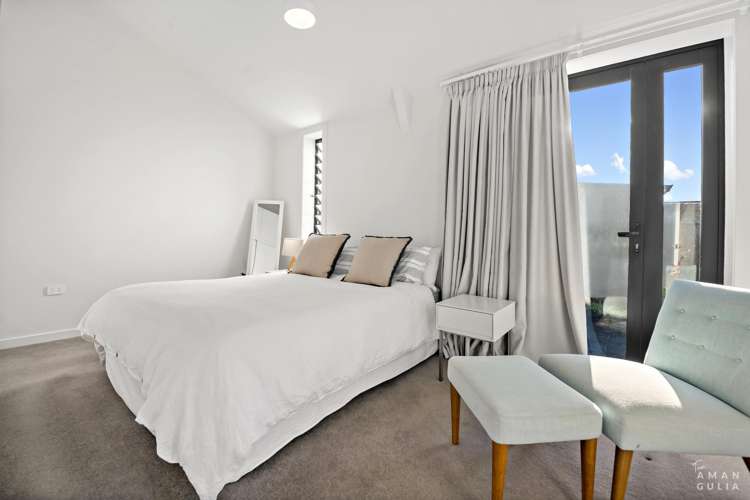 27 Amberley Avenue Te Atatu South_22