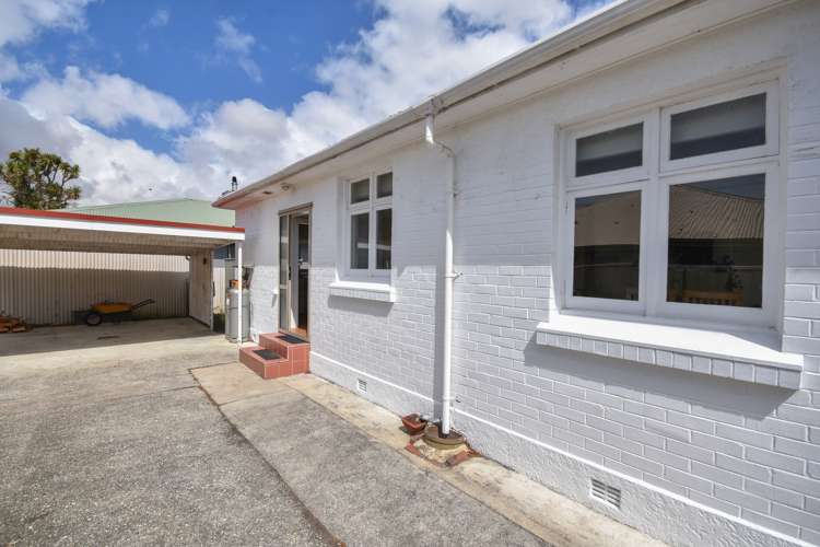 19 Burns Street Milton_17