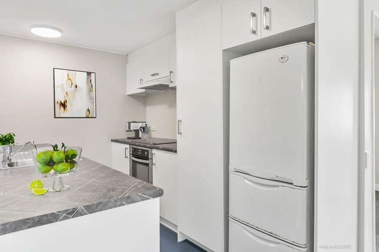 30/8 Leeds Street Te Aro_5