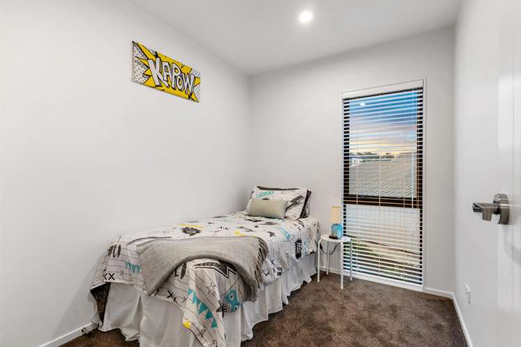 55 Puwha Street Massey_13