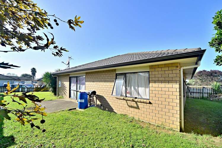 94 Langiola Drive Favona_7