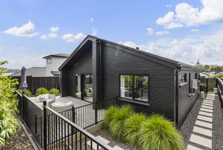 32 Walsh Road Wainui_13