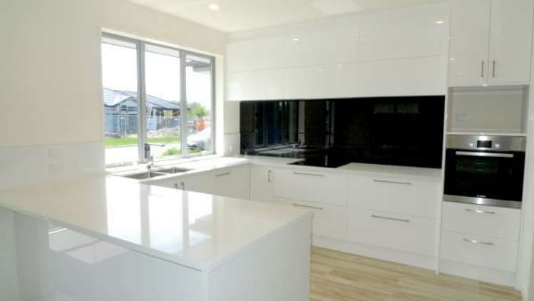 7 Edwin Ebbett Place Wigram_9