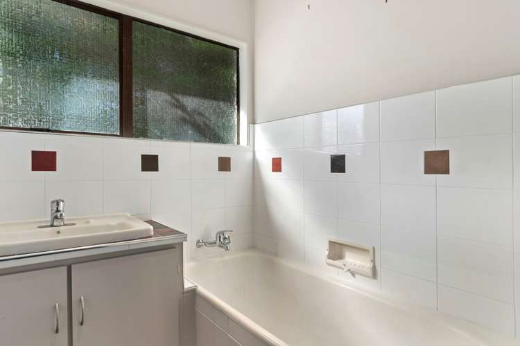 53 Emily Place Bellevue_23