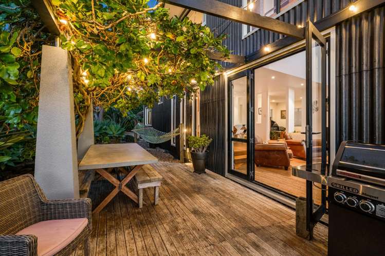 2 Ngatira Road Muriwai_33