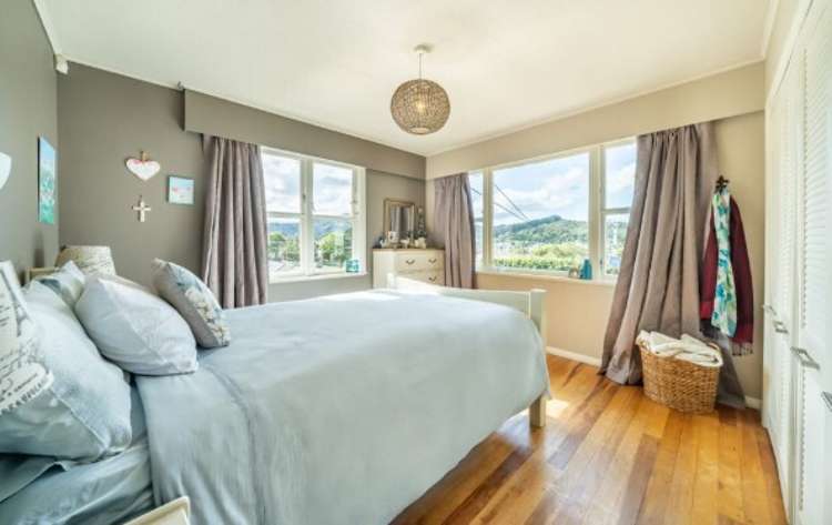 121 Wainuiomata Road Wainuiomata_8